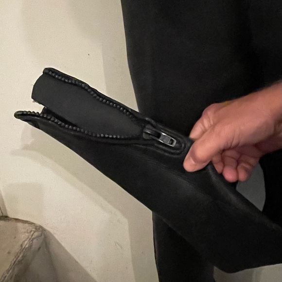 Men’s wetsuit - Picture 6 of 6